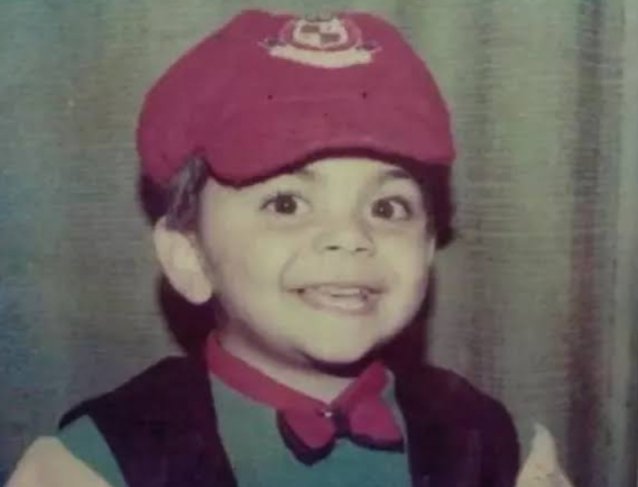 Both Kohli and Gill started playing cricket at the age of 3According to Virat's family, when he was 3-years old, he would pick up a cricket bat, start swinging it and ask his father to bowl at him. Whereas Gill's father said that he was passionate about cricket since 3.