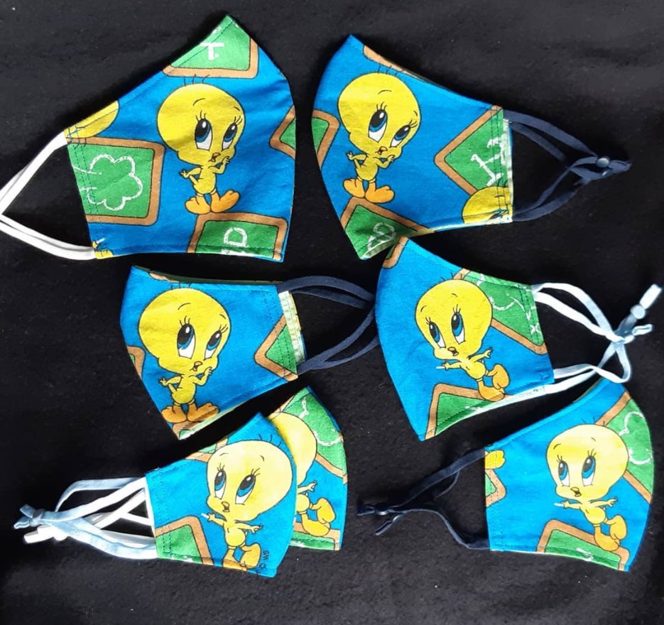 KqmCreations's tweet photo. 🐤Check out this cute Tweety bird mask! Perfect gift for a teacher!  https://t.co/DPbXVaabos 
#TweetyBird #Tweetybirdmask #LooneyTunes #cottonfacemask #handmadegifts #SupportSmallBusinesses #chilliwacksmallbusiness #adultmask #facecovering #uniquegifts #funfacemasks #teachergift https://t.co/gkOy9C4bjP
