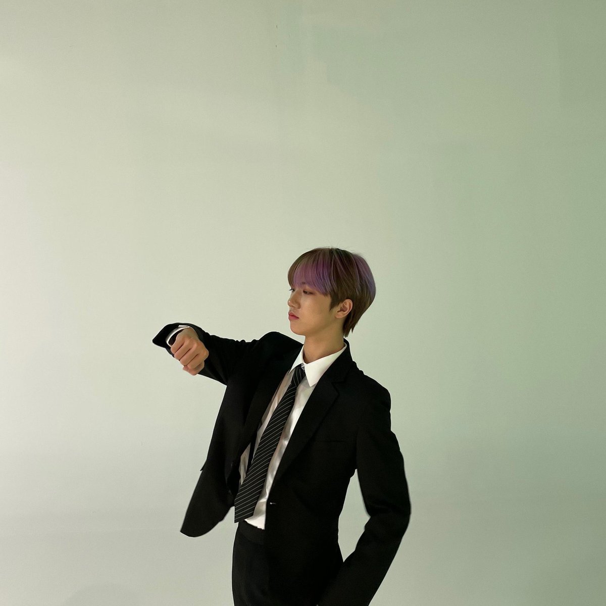mydearwj's tweet photo. [universe fns : วอนจิน]
ได้เวลาแล้วสิ Answer~ (*เนื้อเพลง My Turn)
#.ยูนิเวิร์ส_ไทม์แคปซูล #210114 https://t.co/kU8eSLIuu1