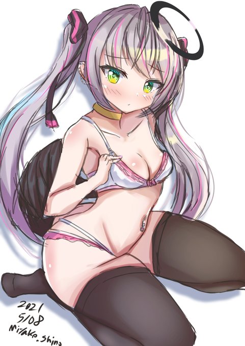 女の子ポーズ500のtwitterイラスト検索結果