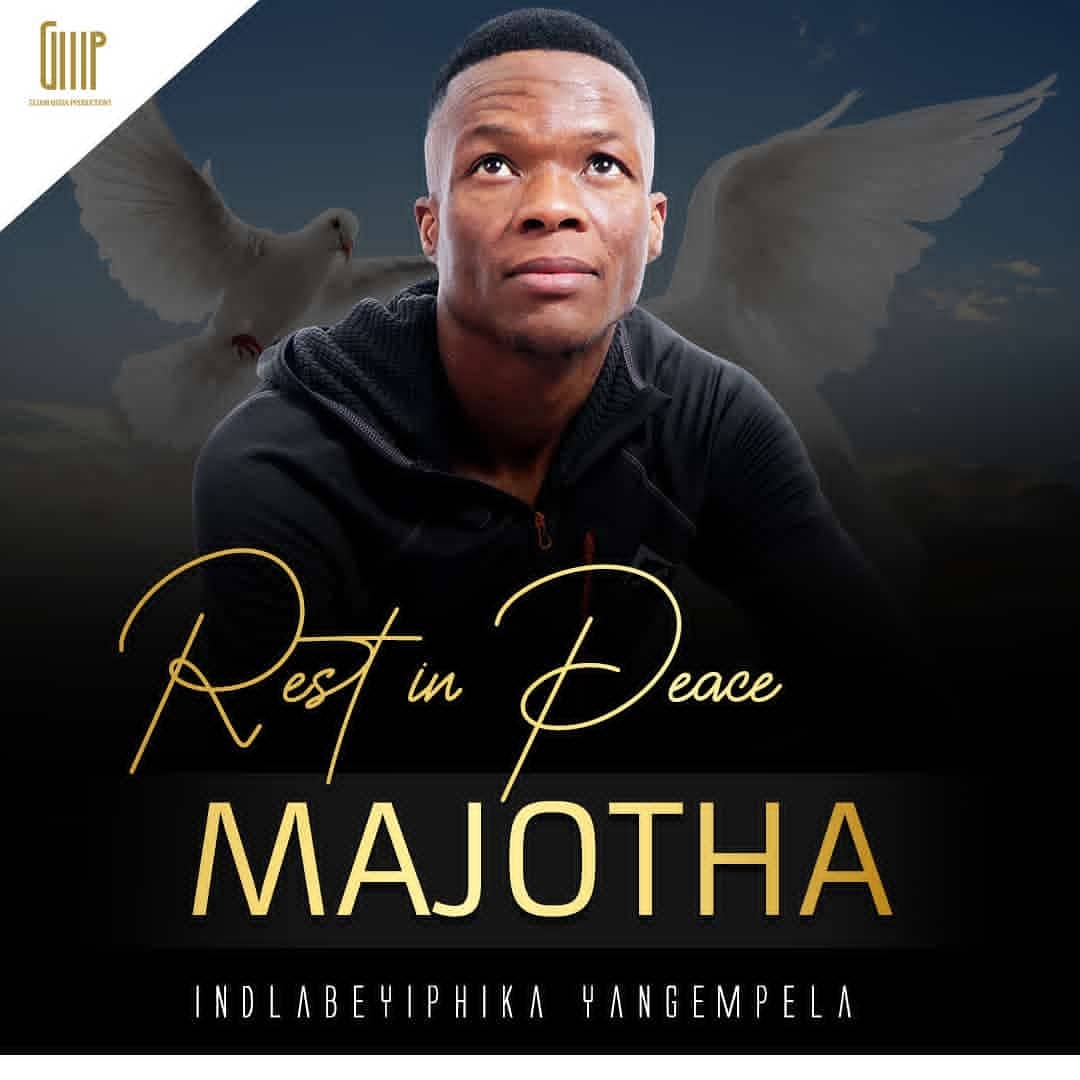 @Zimiphib1 @Mdonso_pottie @sphongolishSA @ukhozi_fm #sigiyangengoma naze namhlonipha kahle uMajotha siyabonga kakhulu ingakho sithi ukhoziFM luhambaphambili #RIPMajotha.