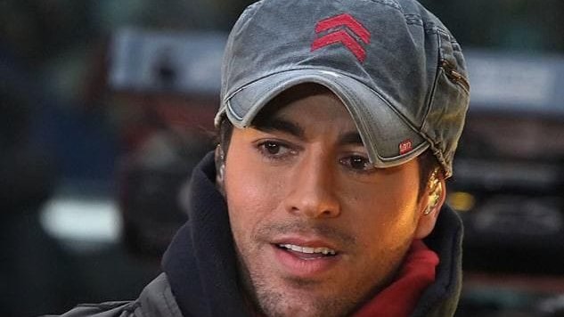 Happy Birthday to Enrique Iglesias.
(8 May 1975) 