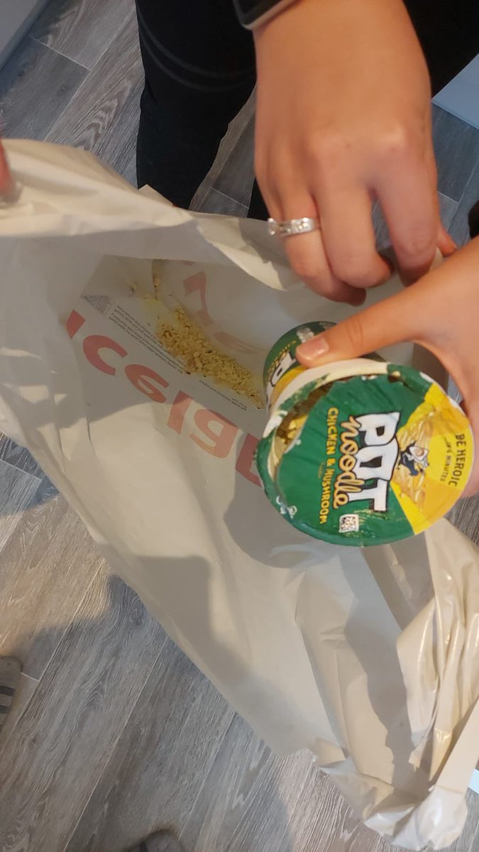Beckkkyyyyyy's tweet photo. @IcelandFoods just had my Iceland delivery. Pot noodle was open was all over the shopping in the bag. https://t.co/WMWqZ6z2i4