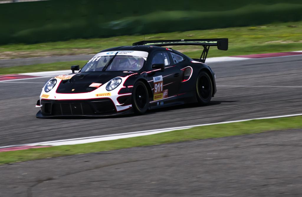 Мотогонки финиш. Tomorrow's racing. Алекс уивер наскар. Tomorrow's racing. Nascar 77.