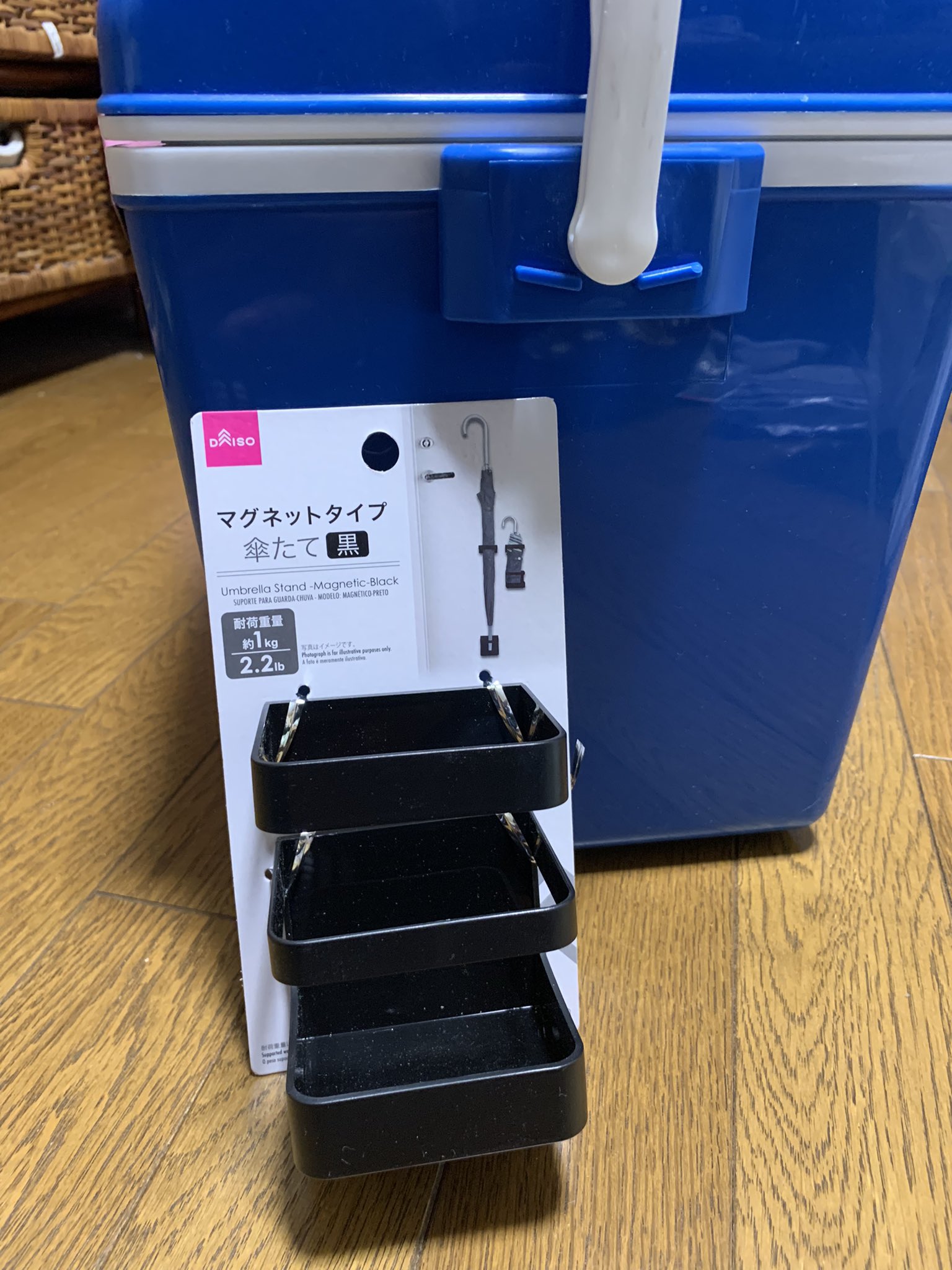 Some4 ダイソーのマグネット傘立てに両面テープで簡易ロッドホルダー T Co Oouuafymka Twitter