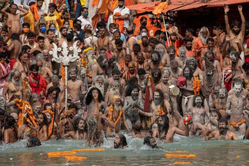 timesofindia's tweet photo. Half of Uttarakhand’s Covid deaths were post-Kumbh https://t.co/ixE2YSnK7R https://t.co/fp6aGIM71p