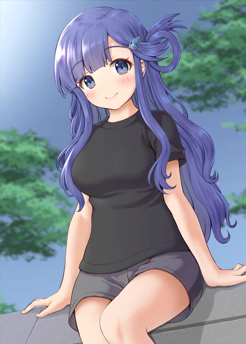普通のTシャツでもアイドルが着れば特別になるれす(MVのレッスンウェアが可愛かったので) 