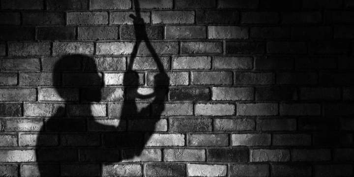 murithimwega's tweet photo. Having problems? Suicide isn’t the answer... just hang in there https://t.co/SqeqQ5yK3i