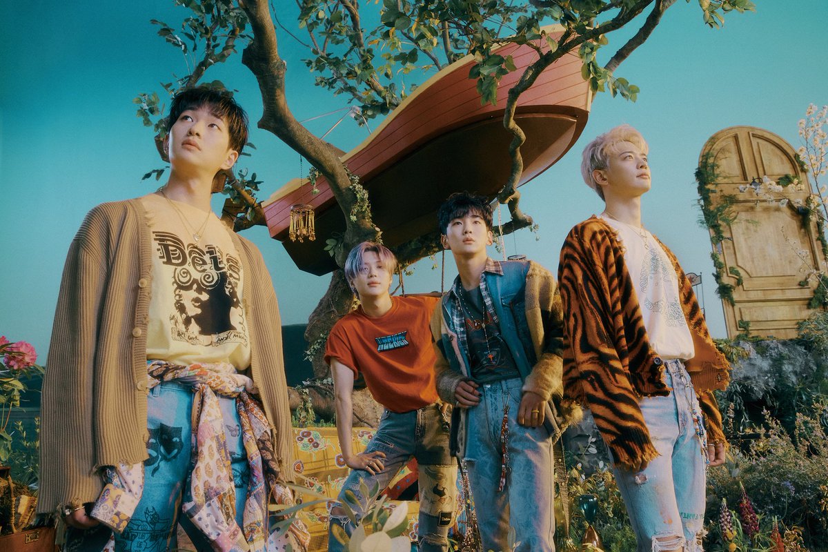 And of course, they don't want to miss a moment. SHINee also released a repackage album on April 2021, with the title track 'Atlantis'. Have you heard these songs? If you haven't, please check it out right! now!