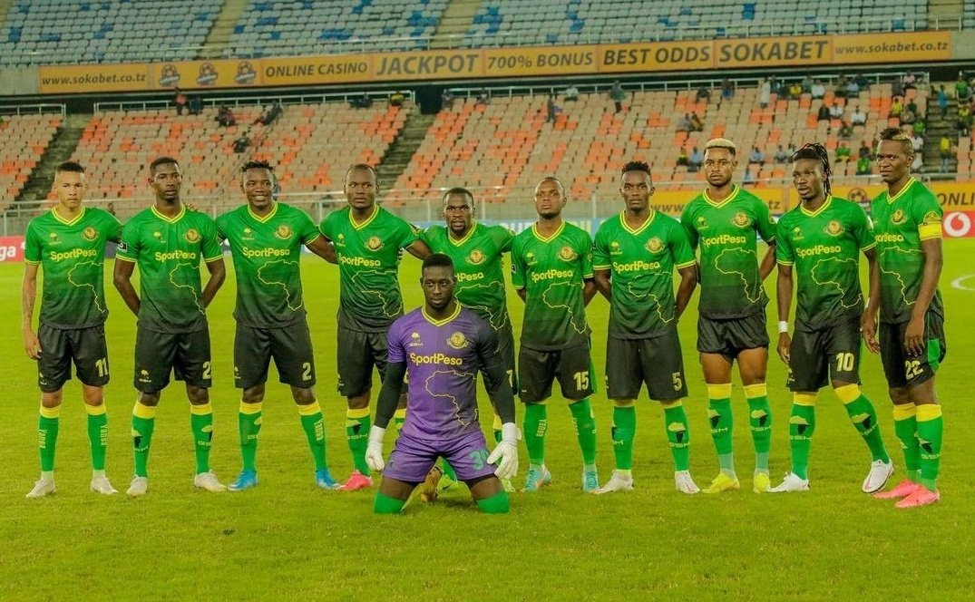 Simba versus Yanga is a cultural event in Tanzania. The jibes and name calling has a history. Now Simba refer to Yanga as Utopolo.  #DarDerby [Small thread]