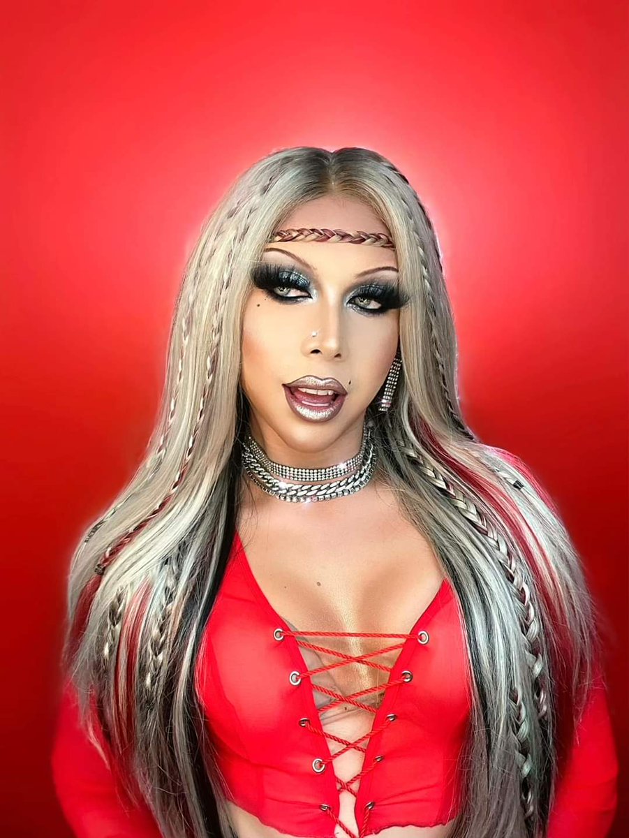 agallianii's tweet photo. @xtina https://t.co/W9BGwgrPod