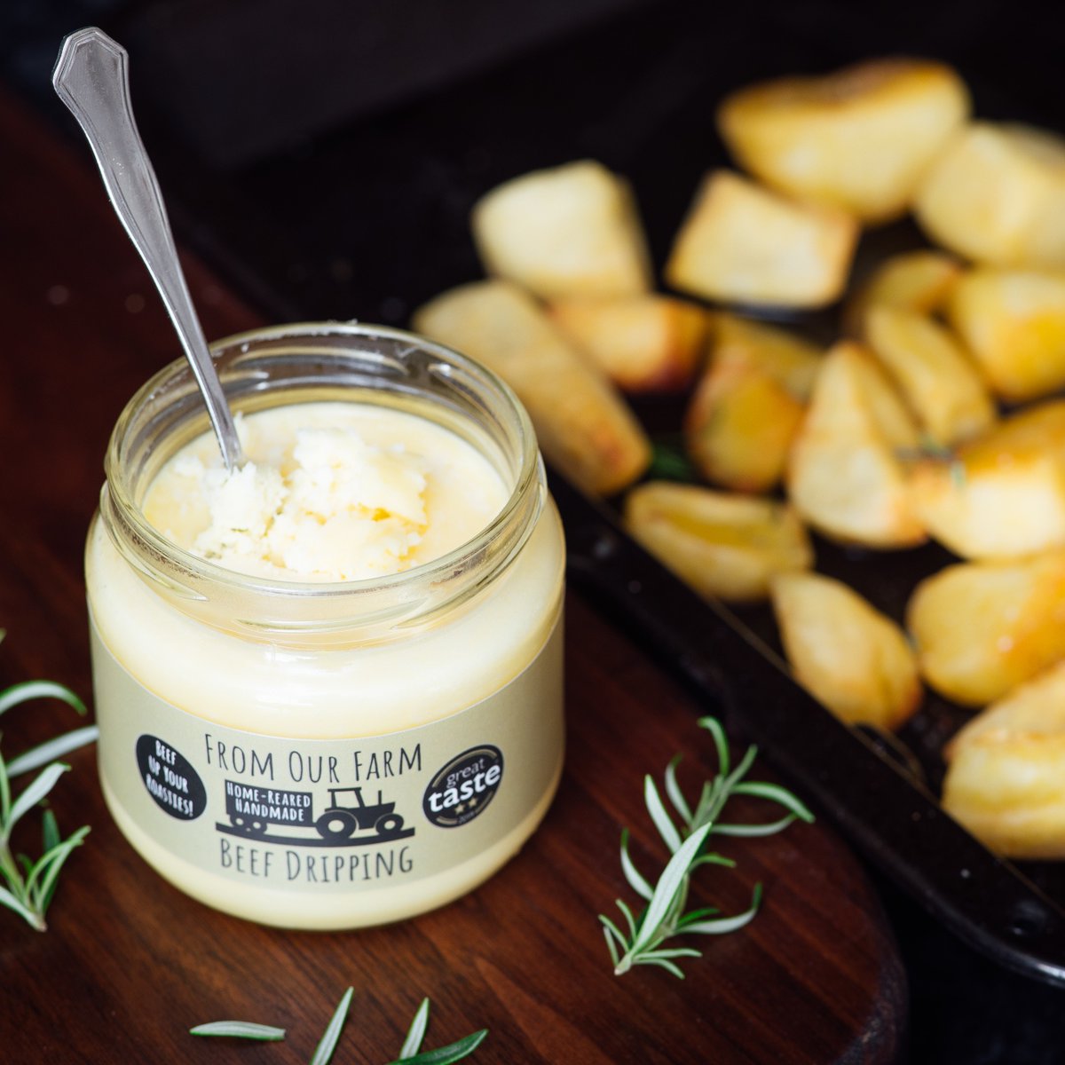 Wet &amp; windy weekends can mean only one thing..... fire up the oven and get some #roasties going! Beef dripping of course to get the crispiest edges you've ever experienced! #crunch #roastpotato #keto