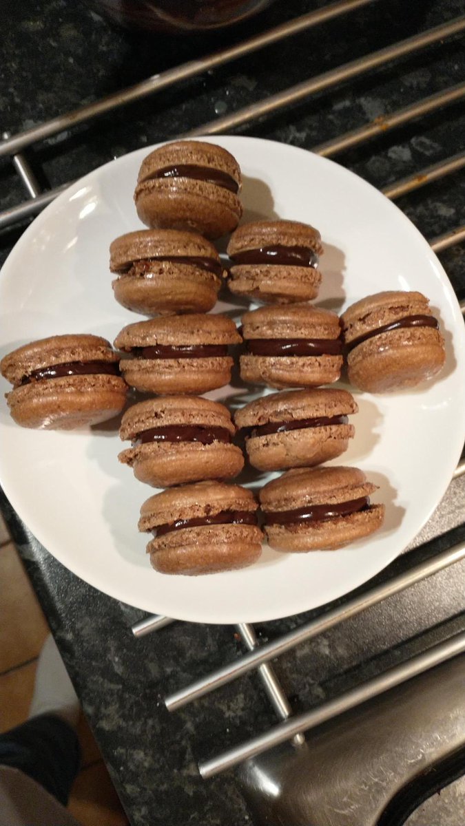 MissMayzes's tweet photo. Fantastic ⁦@LVCollege⁩ staff social yesterday with a virtual cookery class to make delicious macarons! Thank you Ali and Laura. Next stop, Bakeoff technical! 🍰🎂🍪🍩🧁🥧🍫 https://t.co/b0Gh7TUTVv