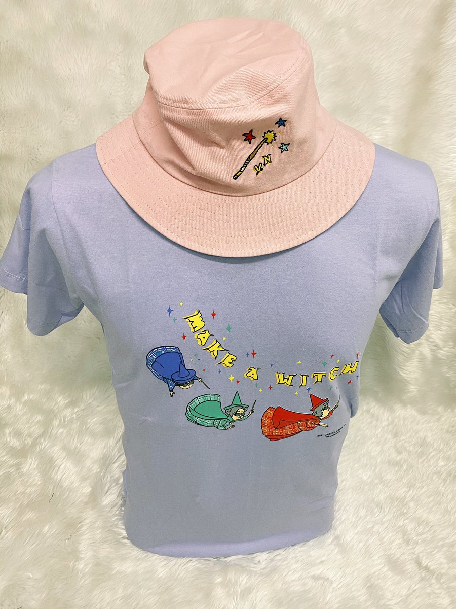 eveeiiz's tweet photo. เสื้อ #Villainairebkk  🧚🏻‍♀️ + 😎 สีแห่งเวทมนต์ 
🔮 Make a Witch ✨ มาร่ายมนต์กันเถอะ

และหมวก สีน่ารักมาก ชอบ 🪄 VN มากมาย
+ Not a role model but a role villain 😈

Collection นี้ หวานเรียบร้อย แต่แอบร้าย 😏
เหมือน @gunnapatn เด็กซน แต่น่ารัก 💛
#AmmoforGN #gunnapatn https://t.co/EerxOsHMQb