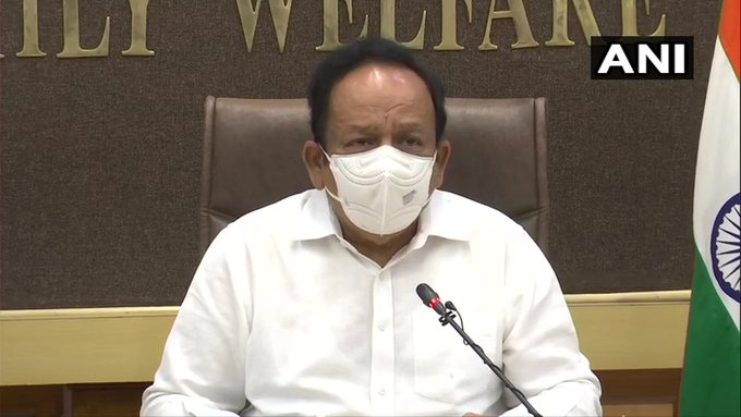 EconomicTimes's tweet photo. In 7 days, 180 districts in the country have not seen a single new case of COVID-19. 18 districts have not recorded any cases in last 14 days. 54 districts have not seen any new case in last 21 days: Health Minister Harsh Vardhan
LATEST on #Coronavirus: https://t.co/6zrfGCziwg https://t.co/FiNvdWcN7R