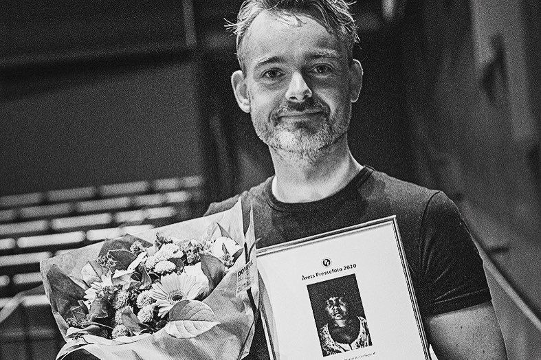 Jan Sommer (@jsjsfrede) on Twitter photo Portrait of the year for talented <a href="/rasmusflindt/">Rasmus Flindt Pedersen</a> . #ekstrabladet #photojournalism #pressefotografforbundet #bravo #winner Portrait of the year for talented <a href="/rasmusflindt/">Rasmus Flindt Pedersen</a> . #ekstrabladet #photojournalism #pressefotografforbundet #bravo #winner