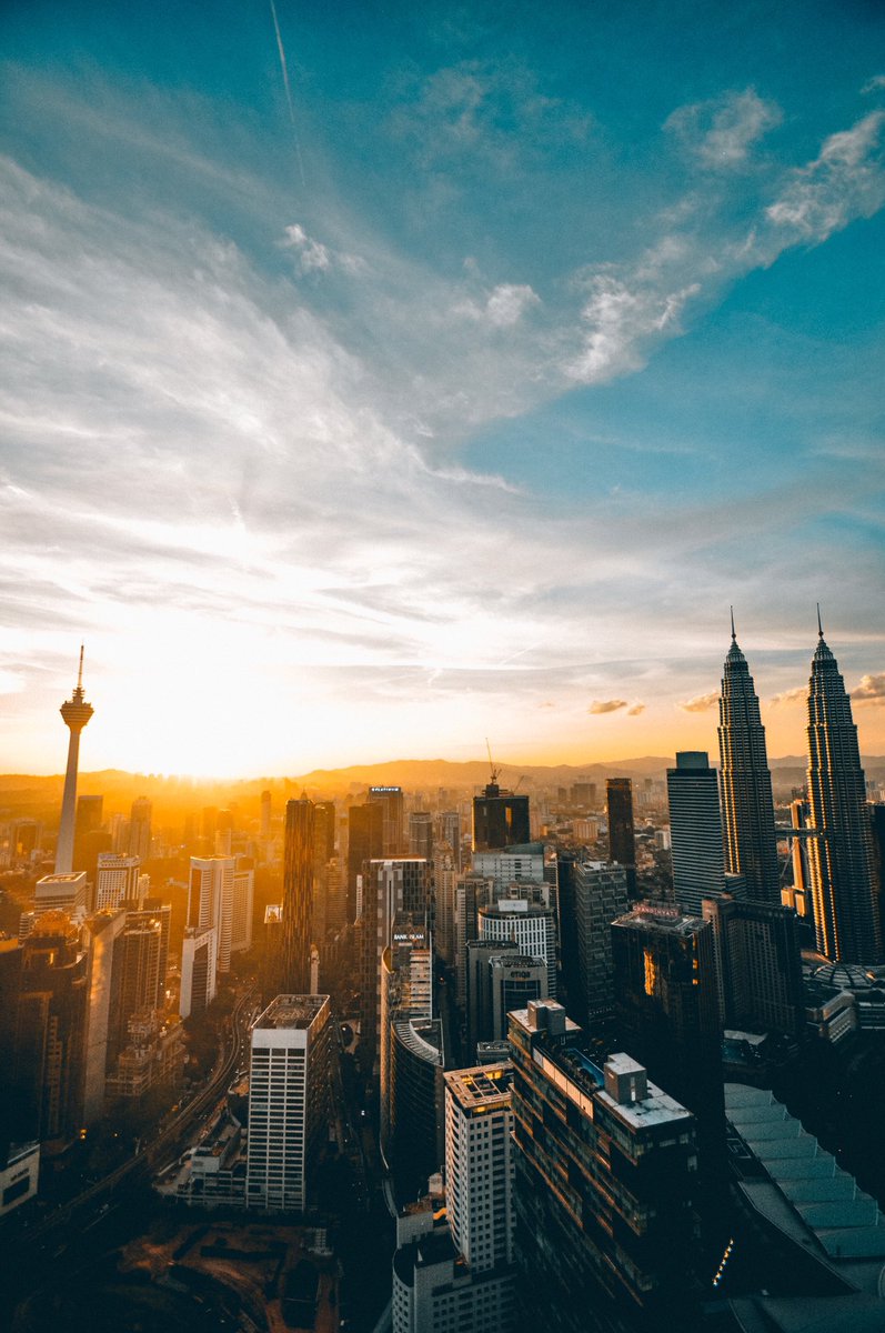 Sunset views from rooftop bar in Kuala Lumpur 🌆