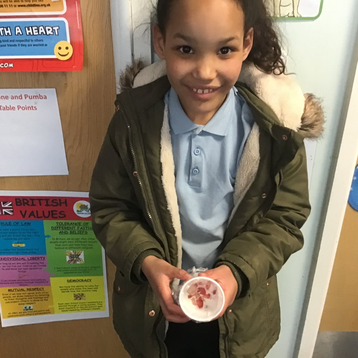 PrimaryArh's tweet photo. Year 2 enjoyed using scales to weigh in Maths this week and put these measuring skills into practice making healthy fruit rumblers in cooking. Yummy! #ARHYear2 @PrimaryArh https://t.co/4AtS6kv9xt