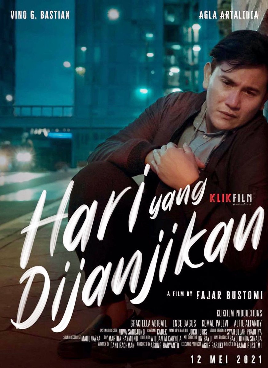 yan_widjaya's tweet photo. KLIK Film Lebaran
#HariyangDijanjikan sut Fajar Bustomi, pemain Vino G. Bastian
#RentangKisah/Extended sut Danial Rifky, pemain Beby Tsabina
#HajiBackpacker (Director'sCut) sut Danial Rifky, pemain Abimana Aryasatya
Mulai 12/5/2021 https://t.co/Ug7xn4H5zw