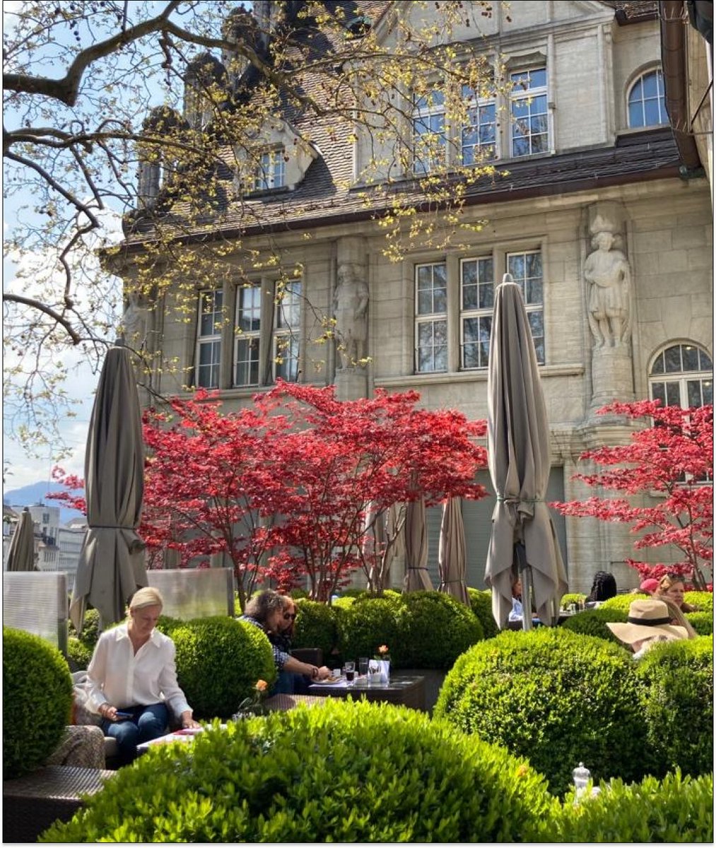 BongenieGrieder's tweet photo. Nice to see you again, #Griederbar! We've missed you ☀️💛
https://t.co/a7ZLEjgOPi
#BongenieGrieder #Paradeplatz #Terrace #Zurich #Zürich #Züri #SunnyBreak #ShoppingBreak #Switzerland #Schweiz #Suisse https://t.co/Wcoahmiup1
