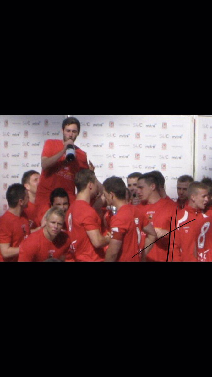 10 years apparently 🏴󠁧󠁢󠁷󠁬󠁳󠁿🏆. What a Team <a href="/LlanelliTownAFC/">Llanelli Town AFC 🏴󠁧󠁢󠁷󠁬󠁳󠁿</a> 👏