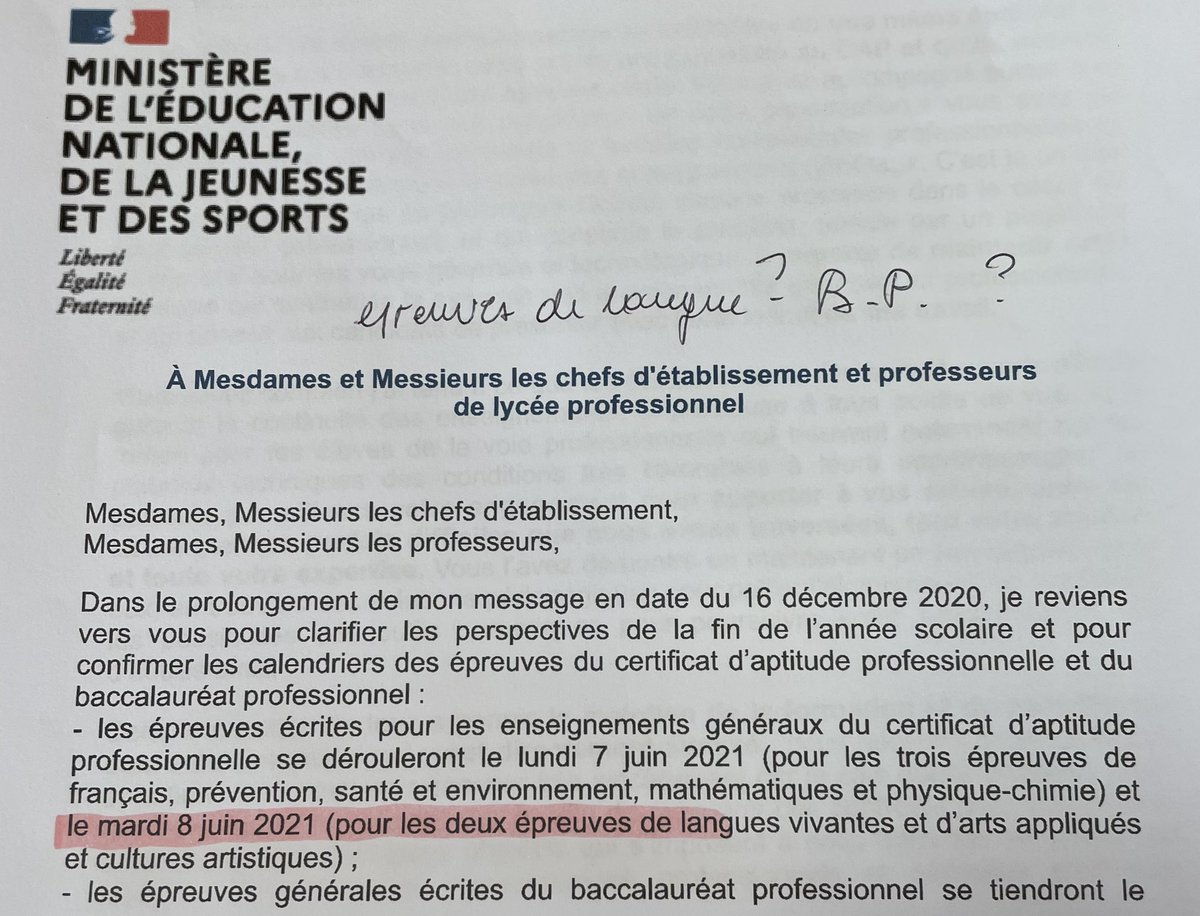 Max70162265's tweet photo. Pourquoi les épreuves CCF en bac pro c’est pas compris ? 
C’est marqué noir sur blanc les consignes pour les profs, maintenant @jmblanquer pouvez vous clarifier tout ça avant lundi car nos épreuves d’oraux d’anglais et d’espagnol commencent lundi ?
#Bac2021 https://t.co/xZIC0v6CuE
