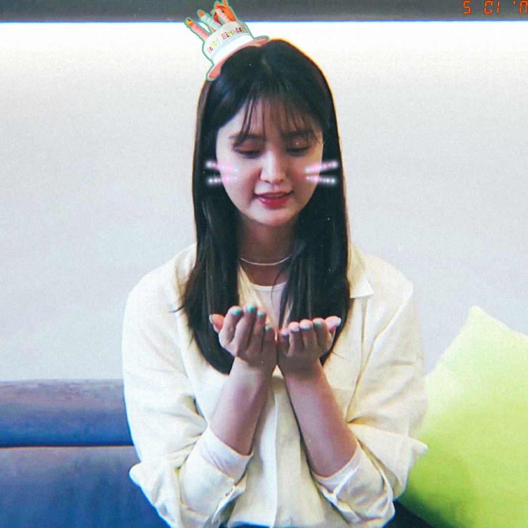5CIN_____'s tweet photo. You are forever our baby maknae 🌻
#HAPPYJEONGHWADAY
#HAPPY_JEONGHWA_DAY
#정화아_생일축하해 https://t.co/cBXA7XEVVN