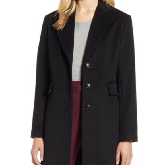 MrsPboutique's tweet photo. So good I had to share! Check out all the items I'm loving on @Poshmarkapp #poshmark #fashion #style #shopmycloset #halogen #meettheposher #womenwithcontrol: https://t.co/EiZyPplzO9 https://t.co/6mY6gSQ6Ub