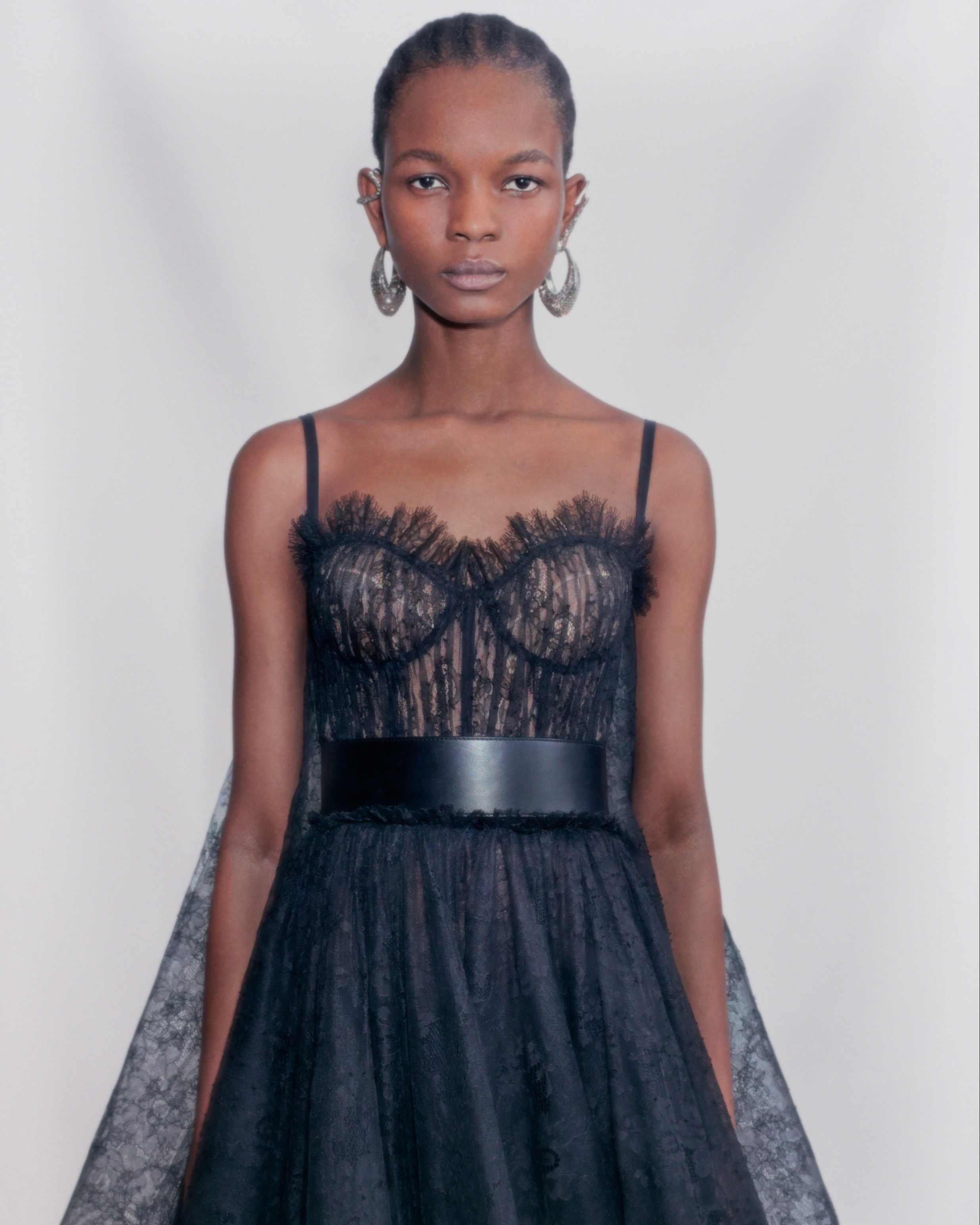 Victoria Black Chantilly Lace Bustier: Elegance Meets Modernity