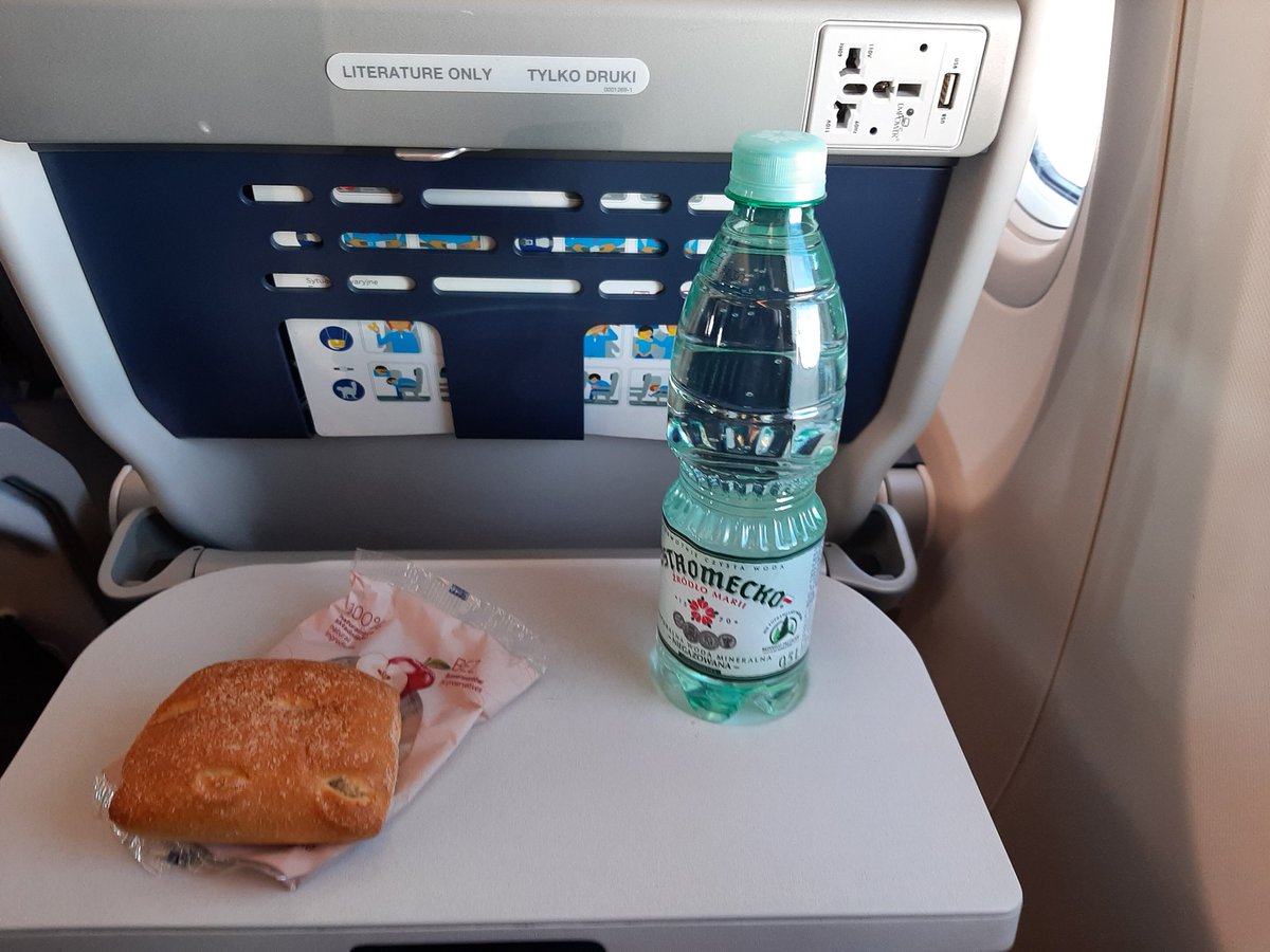 A very pleasant flight on a very empty plane. Free snack and bottled water included in the economy class fare. The apple pastry is tasty!