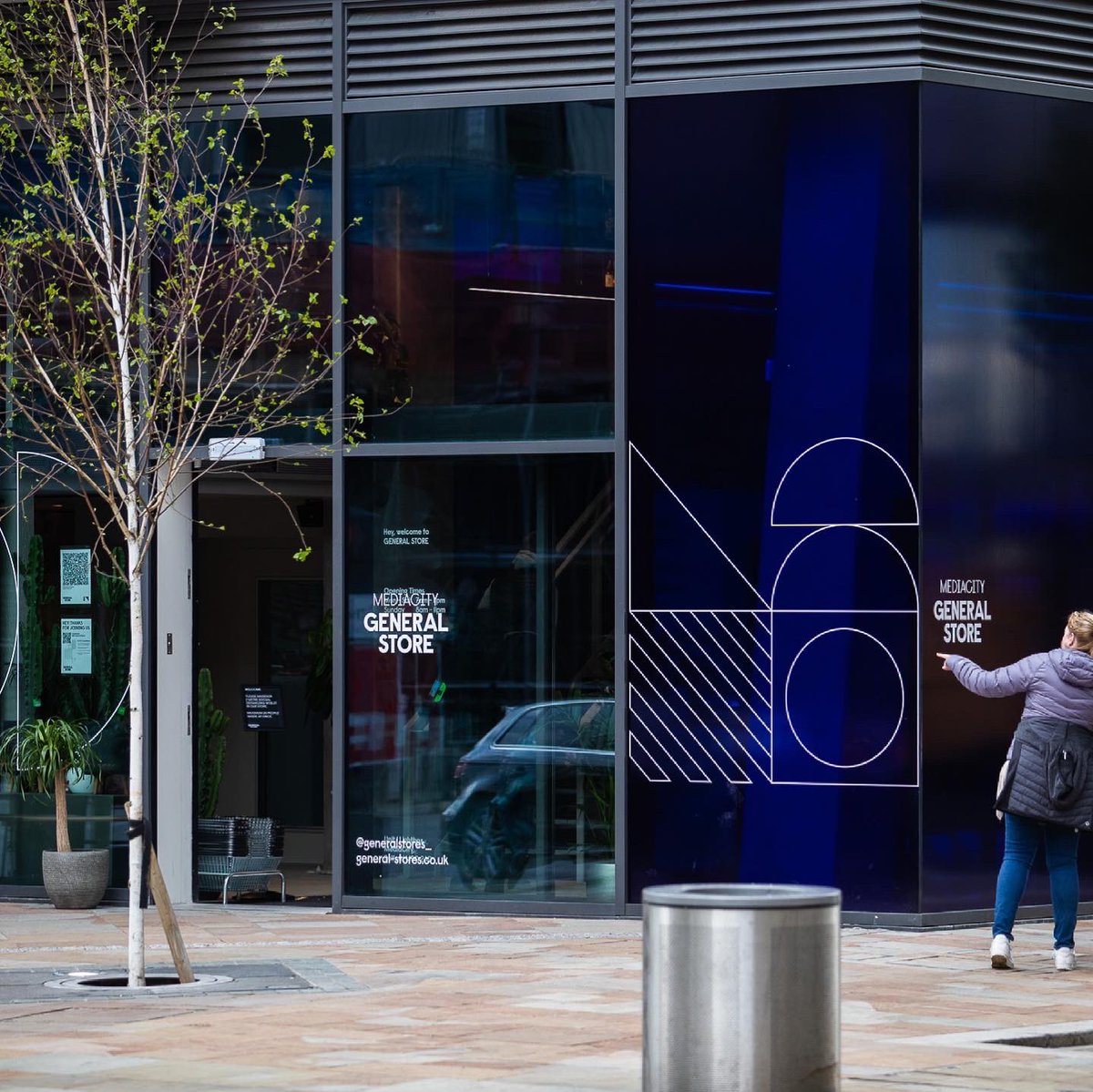 STORE—GROUP tweet media