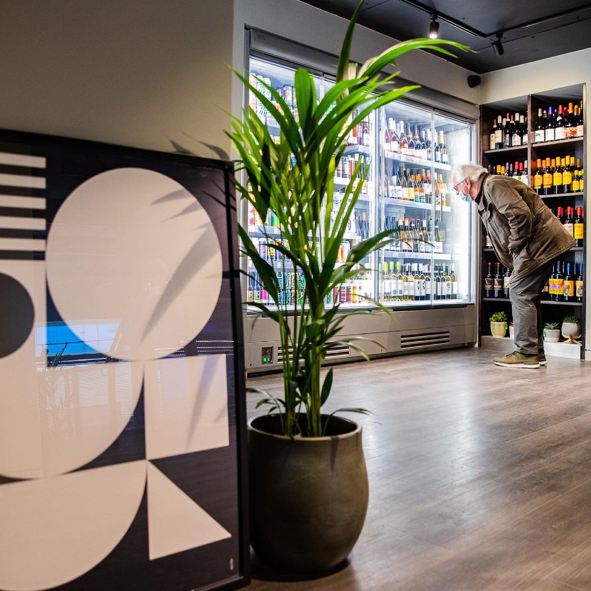 STORE—GROUP tweet media