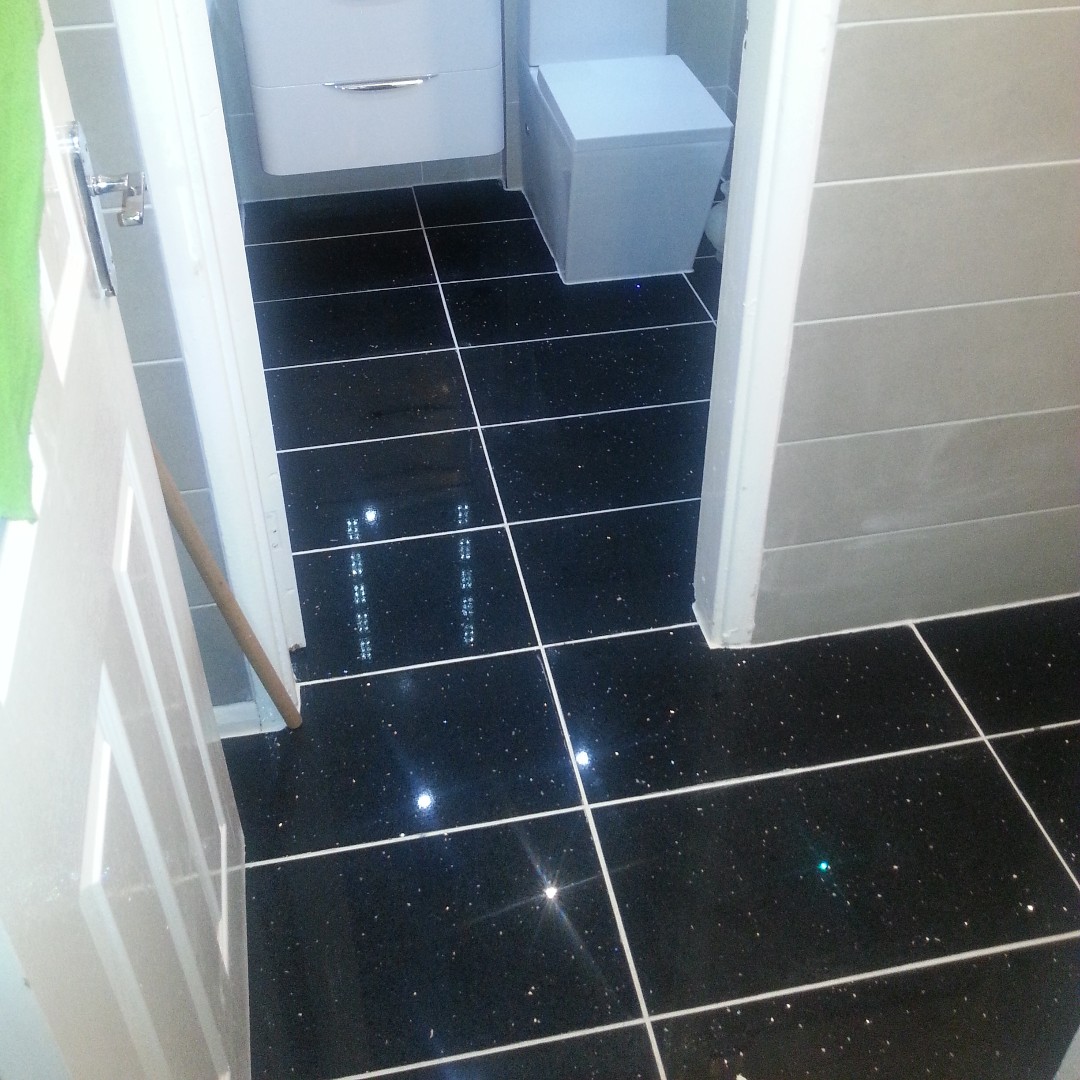 TilesPorcelain's tweet photo. Midnight Black Sparkly Quartz Tiles

https://t.co/Lj5kRWmu2T

#quartztiles https://t.co/fYXaUj9zYx