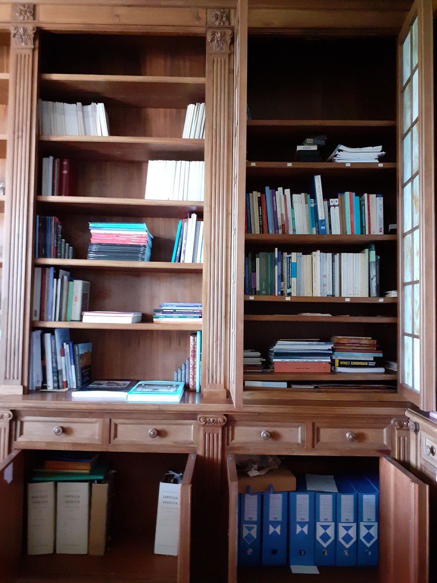 center_risk's tweet photo. Grazie alla convenzione con l'Università di Bologna prosegue il lavoro di inventariazione dei materiali di documentazione consultabili presso le nostre sedi.
Presto online il catalogo. https://t.co/bdJkflFlxG