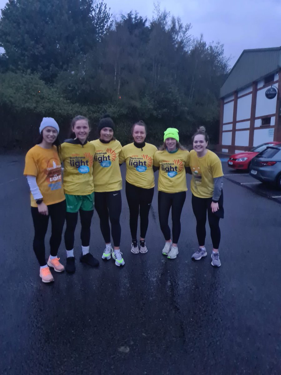 Early rise this morning with the squad ⛅️ 🏃🏻‍♀️ #DIL2021