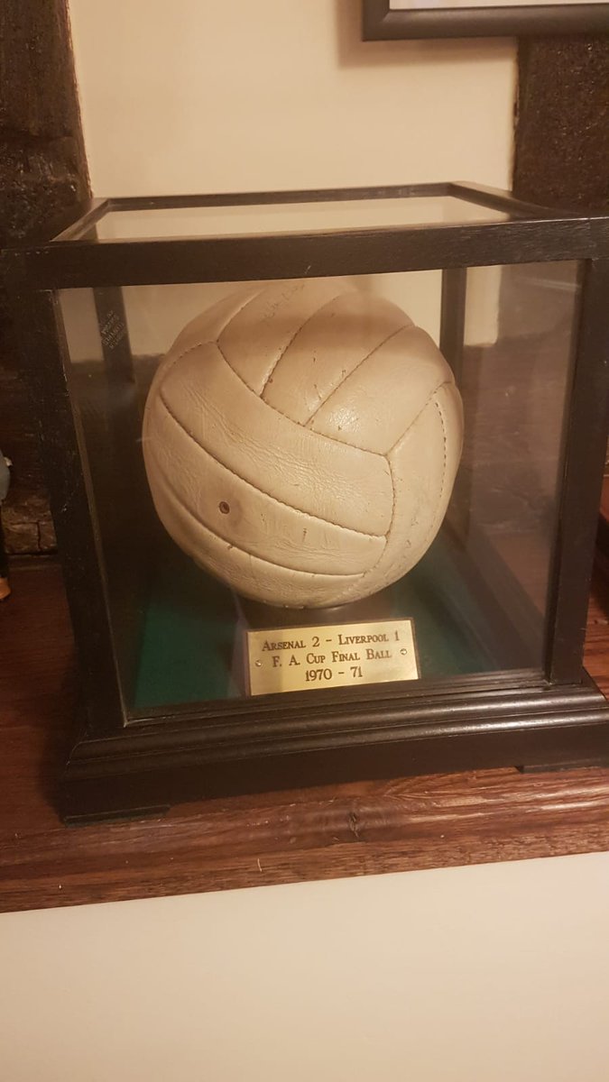 Melvyn ' The only way is Arsenal' Marks tweet media