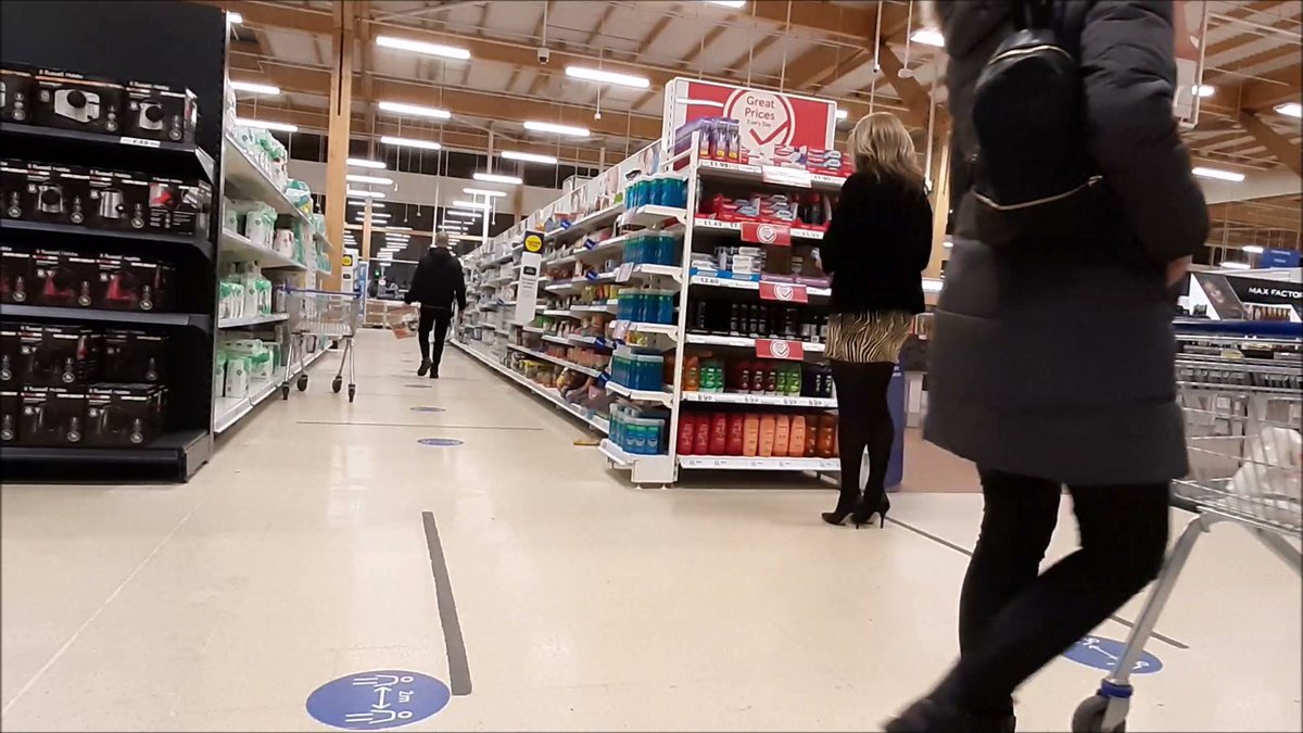 TransitJane's tweet image. youtube.com/watch?v=vtgyVn…
A trip to Tesco, video on YouTube. Go for it girlz.................