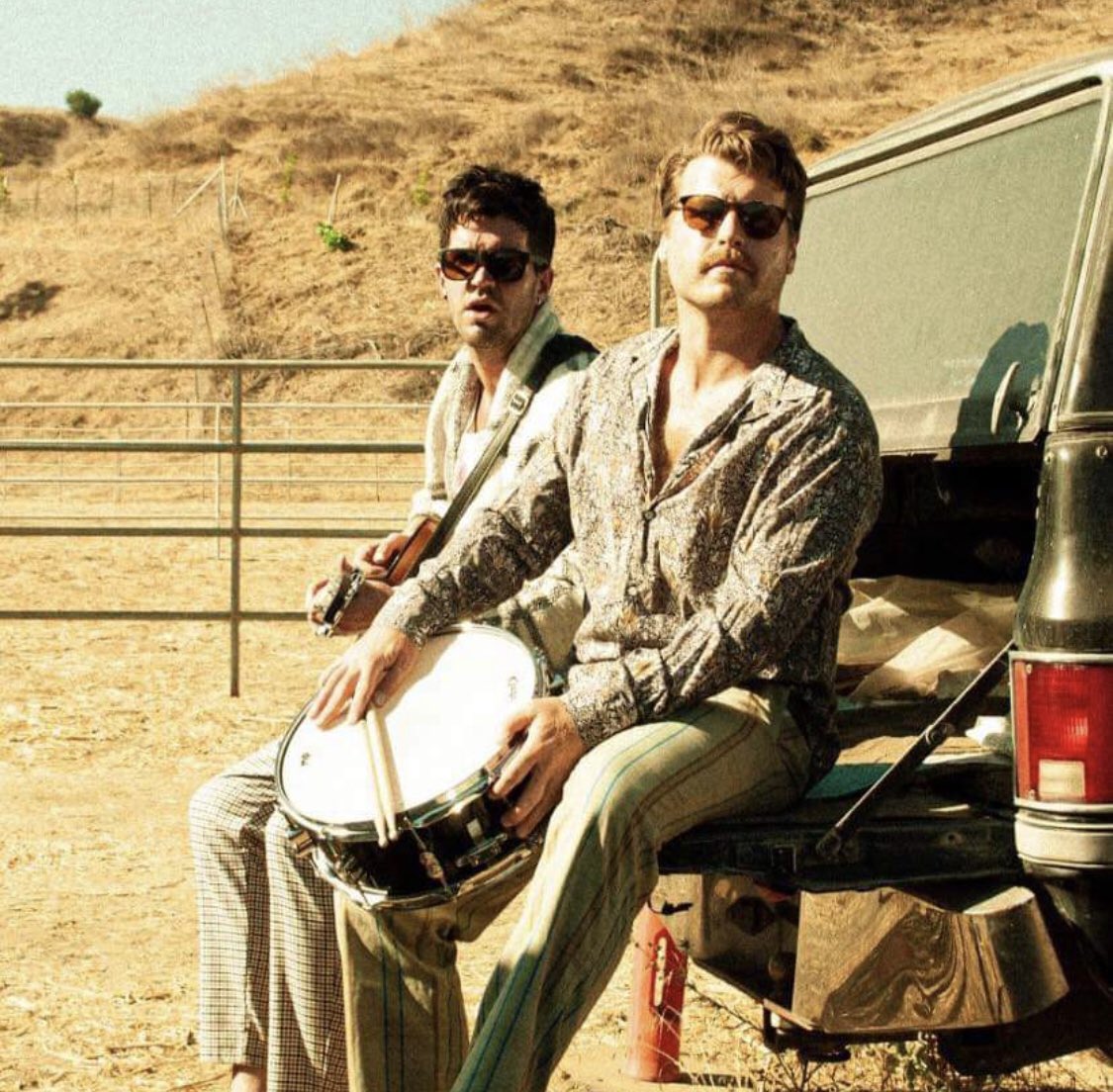 🎶 Listen to “Like Me All The Time “ by <a href="/how_mean_/">How Mean</a> now on the #FolkRizingPlaylist

Listen Here : 🎸🎶: spoti.fi/3bqddwn
#NowListening #NowPlaying #folk #folkmusiceveryday