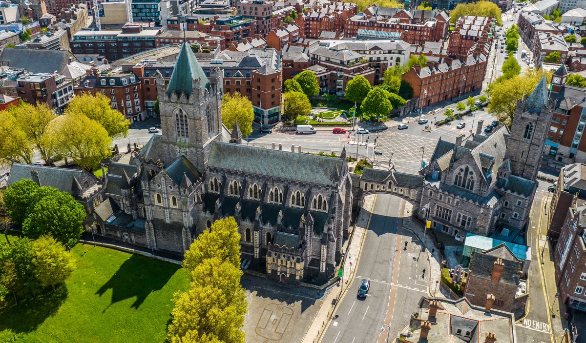 Christ Church Cathedral &amp; Synod Hall, home of <a href="/Dubliniaviking/">Dublinia</a> <a href="/CCCathedralSTL/">ChristChurchCathedrl</a> #Dublin #architecture #visitdublin #aerialphotography #dronephotography #aerialphotography #aerialvideoa #drone