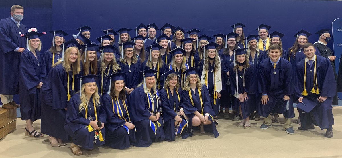 ProfATodd's tweet photo. It’s happening!👩🏼‍🎓👨🏼‍🎓➡️➡️👩🏼‍🏫👨🏼‍🏫 #TeacherByTrine https://t.co/iTiaRKBoH5