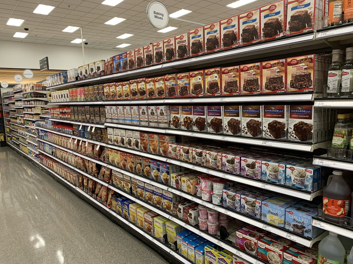 kurtdgriebel's tweet image. We 💯 have you covered this weekend for Mother’s Day! Thank you to @PaigeWatson_TGT @RobSpringer @KD_Kline @allieattarget @TargetTess @Samantha_TGT for delivering a world class brand daily for our guests in North Cedar Rapids 🌽 @natelane39 @Le_Hulett @Alicia_Michel21