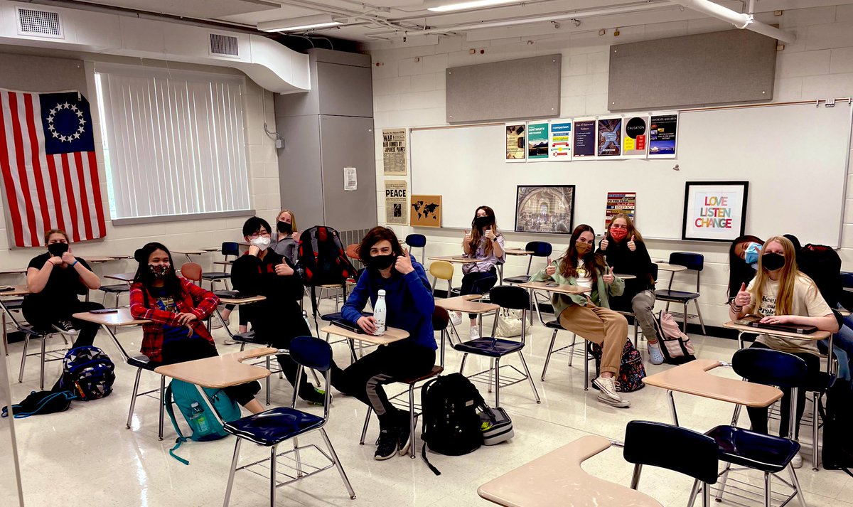 These AP World students (plus a few more on Zoom) have been coming to study sessions since the beginning of April! Such awesome effort and dedication in preparing for the AP Exam!🙌🏼