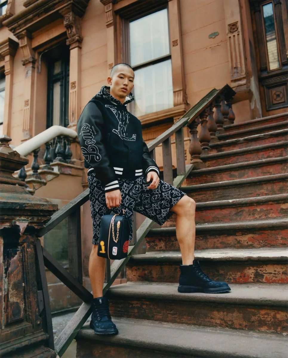 StreetFashion01's tweet photo. Louis Vuitton x NBA Lookbook!🖤 https://t.co/micZwnkYGE