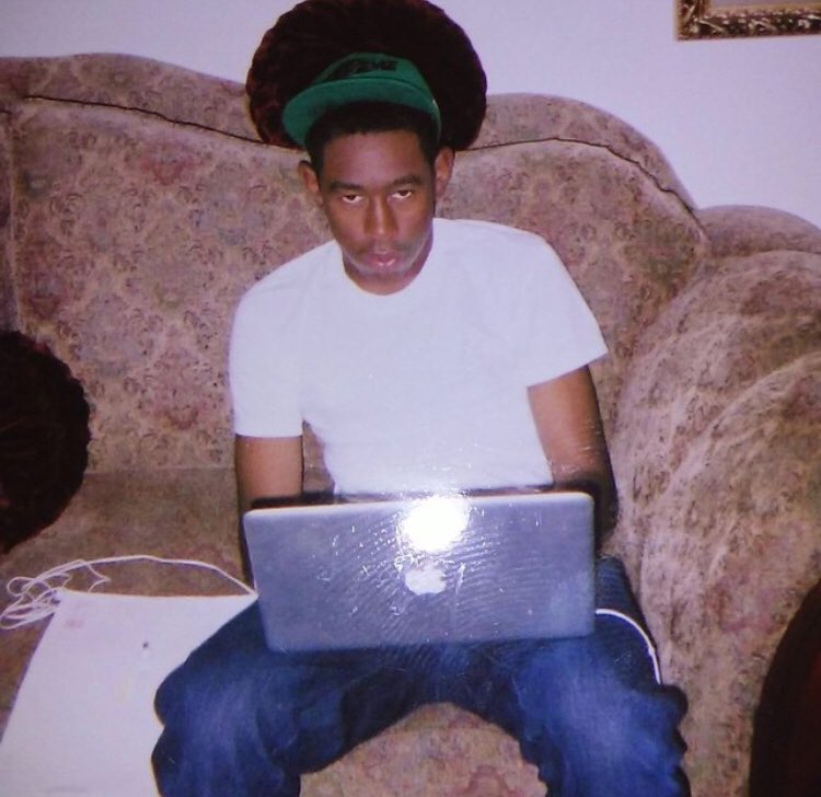 SHORT🌻 tweet media