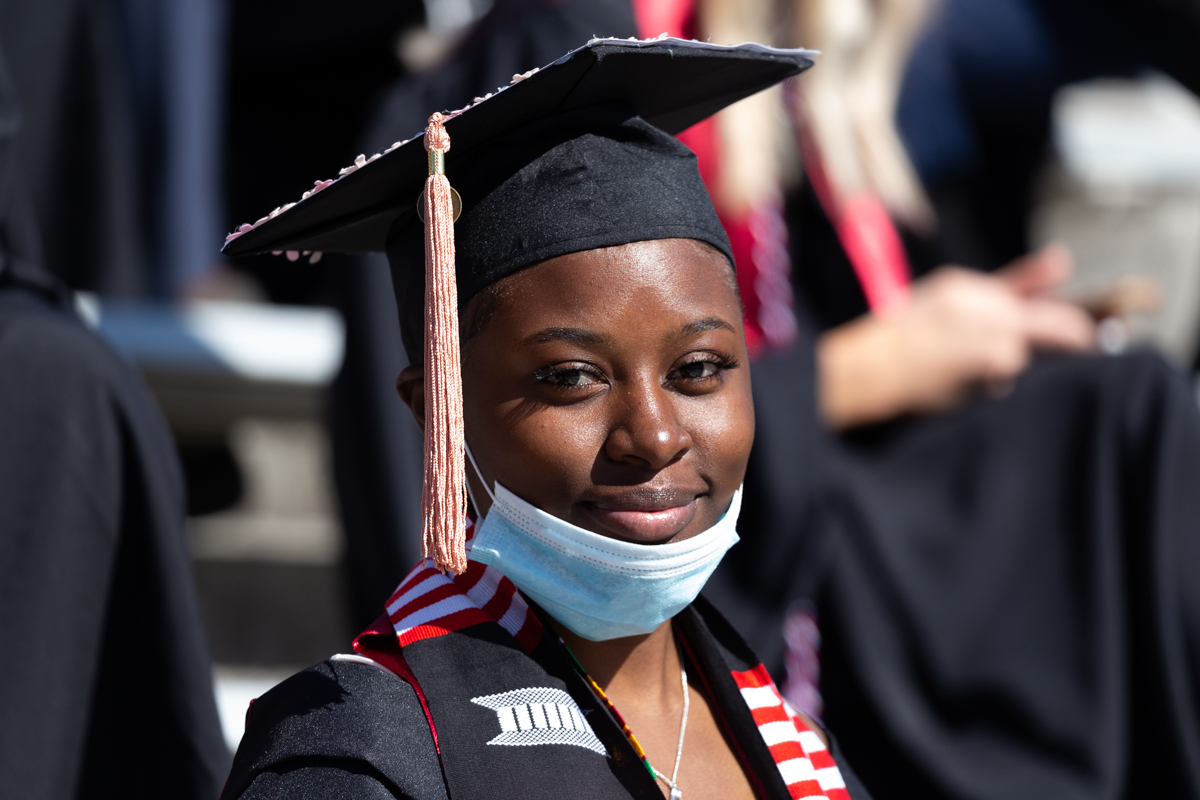 IUBloomington's tweet photo. The faces of the future.
Congratulations to all our graduates receiving degrees today - you have persevered through so much and you've made it. πβͺπ΄π
#IUBGrad21 #IUBGrad https://t.co/aBXeNsLimu