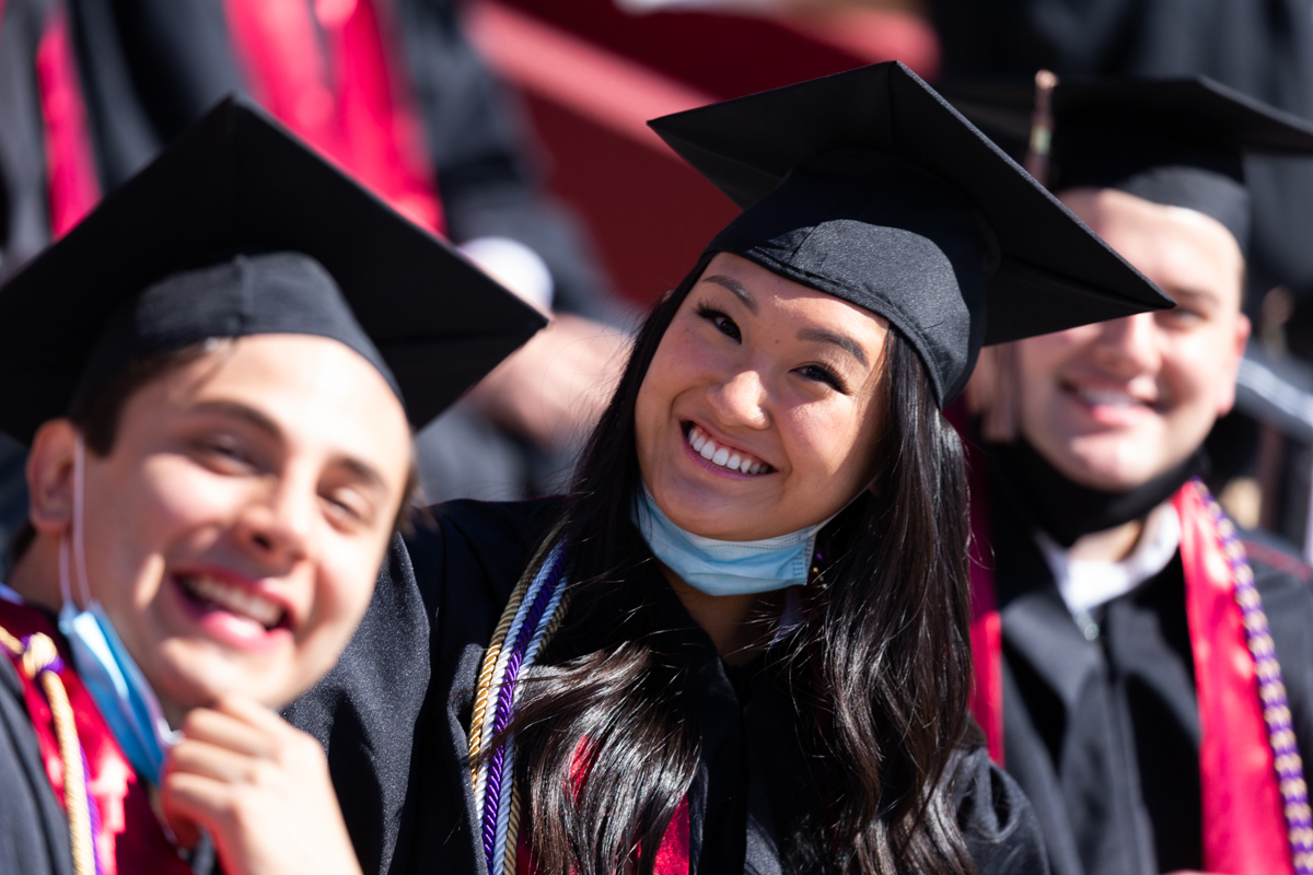 IUBloomington's tweet photo. The faces of the future.
Congratulations to all our graduates receiving degrees today - you have persevered through so much and you've made it. πβͺπ΄π
#IUBGrad21 #IUBGrad https://t.co/aBXeNsLimu
