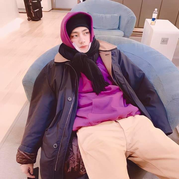 _Magic_Store's tweet image. Com esse frio que está fazendo  no Rio a adm se encontra empacotada. Como vcs estão?