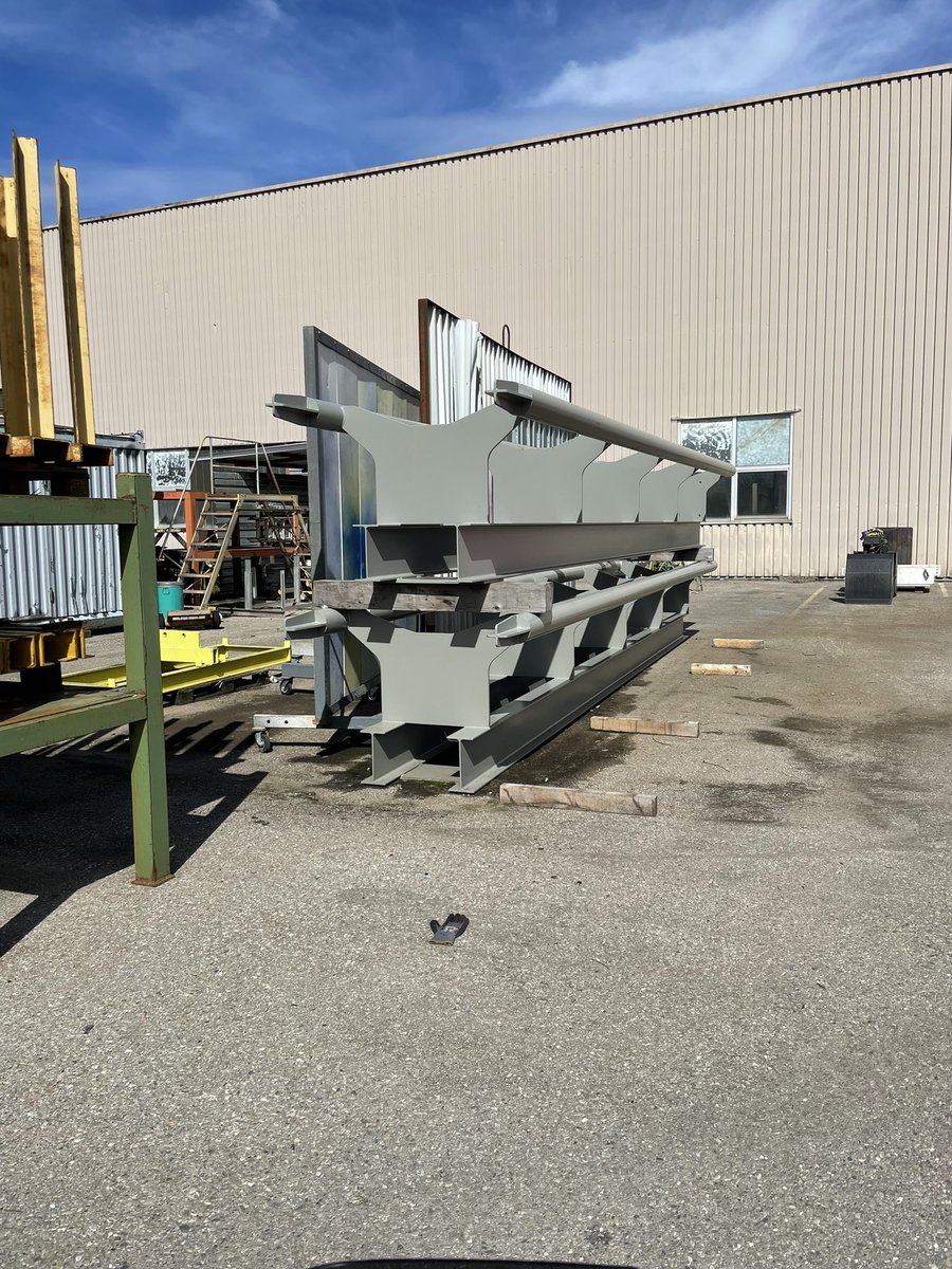 horizons83's tweet photo. on en trouve de ces choses en se baladant ร Fribourg ๐ #WhereItsMade #NeverBuiltThere #BolligerAndMabillard https://t.co/46cbFGkgtv