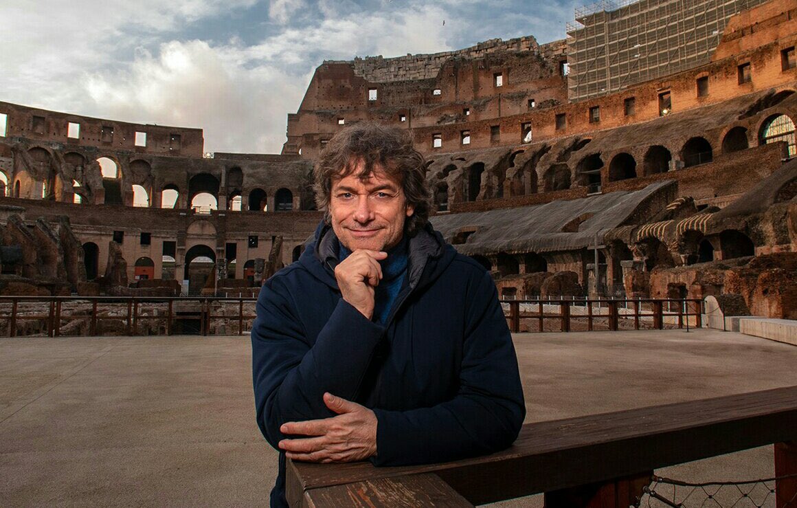 Lucrezi97533276's tweet photo. È stato sospeso il programma di Alberto #Angela per bassi ascolti. Diamo una mano a #Ulisse il piacere della scoperta . Non possiamo lasciare che gli italiani guardino soltanto il Grande Fratello  ... e la DeFilippi https://t.co/Q3I8tykgu6