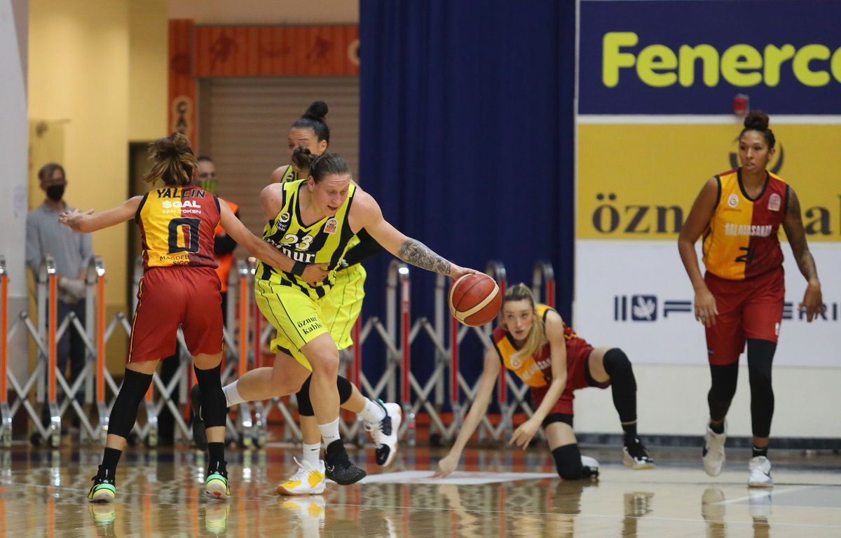 Herbalife Nutrition KBSL Final serisinde koya koya devam ediyoruz! ⚡

Maç Sonucu | Fenerbahçe Öznur Kablo 70-57 Galatasaray

#PotanınKraliçeleri